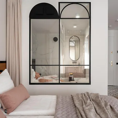 Story With Hydromassage Bath By Lion Lägenhet *