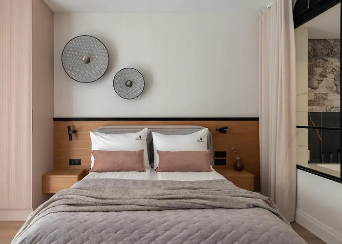 Story With Hydromassage Bath By Lion Sopot